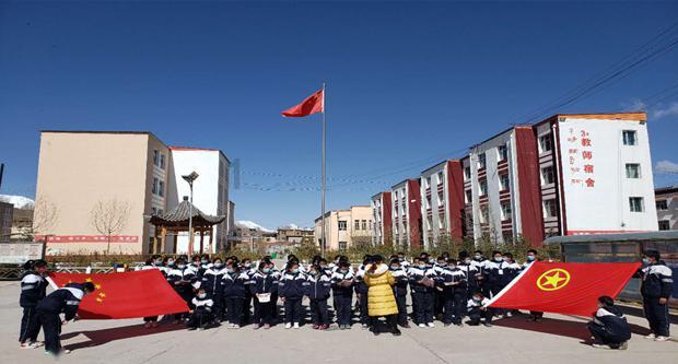解锁吉鹿力问答社区,探索胡适的妻子江东秀无才艺脾气又坏,为何还能搞定男神胡适?的奇妙世界!